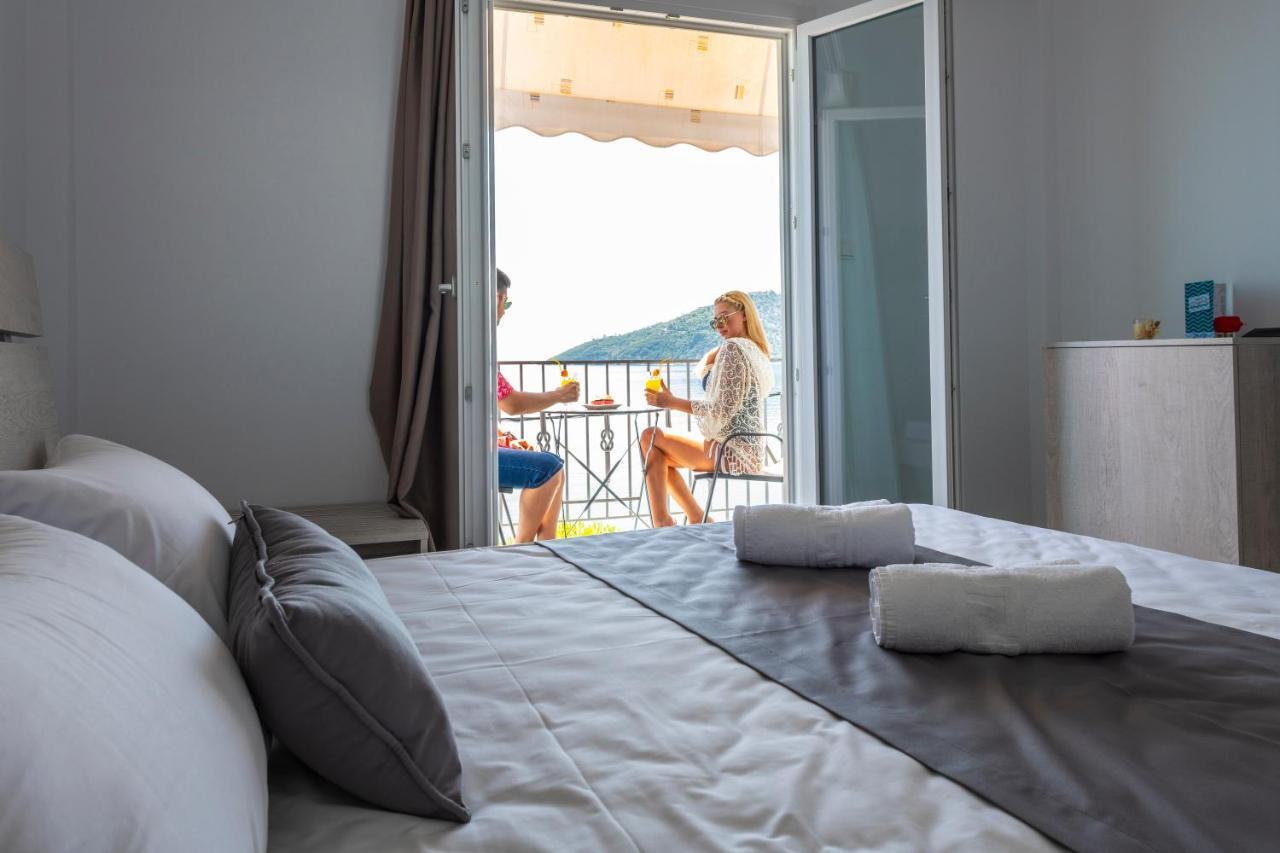 Paraskevas Boutique Hotel Tirós Buitenkant foto