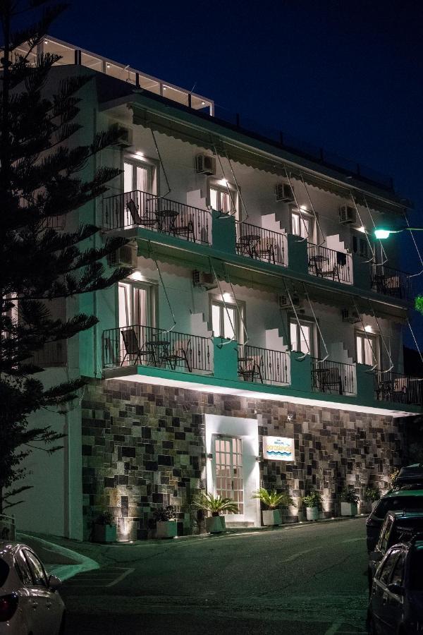 Paraskevas Boutique Hotel Tirós Buitenkant foto