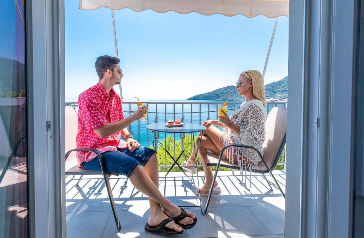 Paraskevas Boutique Hotel Tirós Buitenkant foto