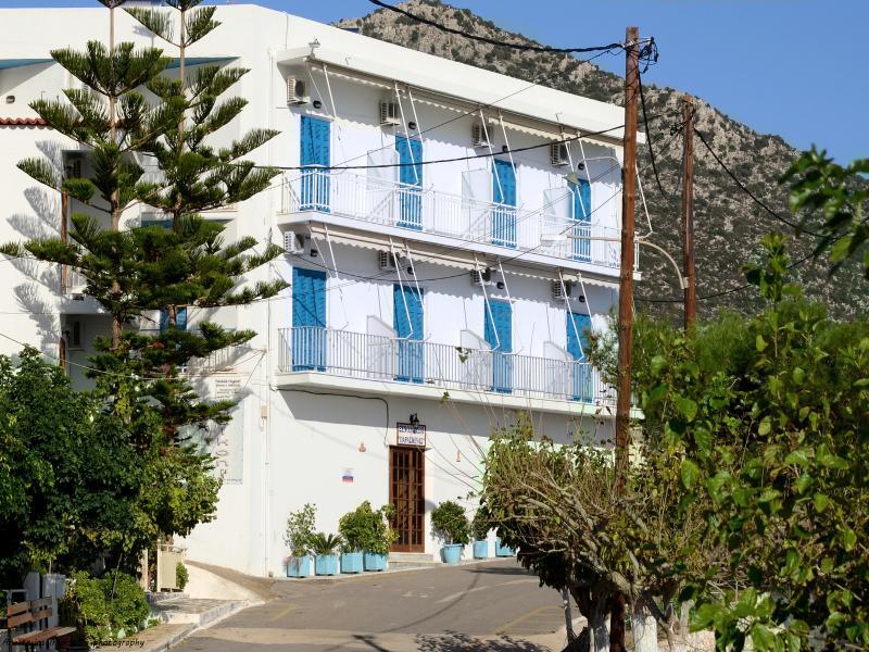 Paraskevas Boutique Hotel Tirós Buitenkant foto